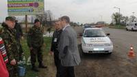 В Луганской области около 30 вооруженных людей обстреляли блокпост